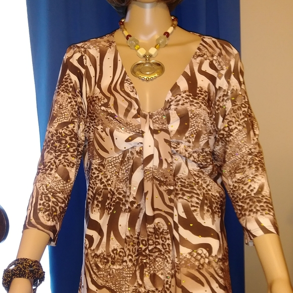 Top - Picture 5 of 7